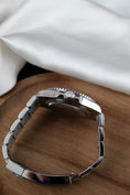 Carica l'immagine nel visualizzatore della galleria, Rolex Submariner 124060 - Detailansicht 6
