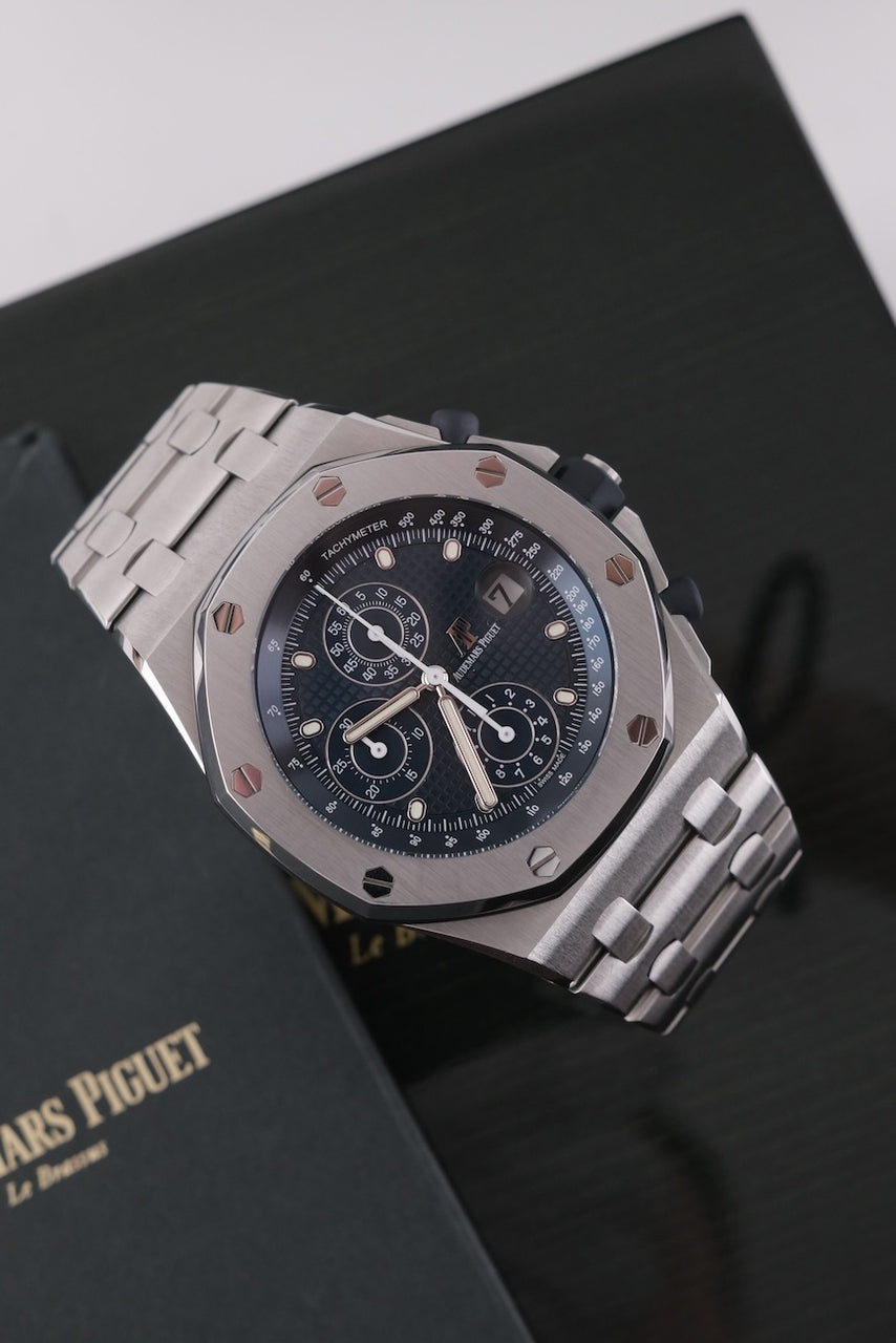 Audemars Piguet Royal Oak Offshore 26237ST.OO.1000ST.01.A - Detail view 3