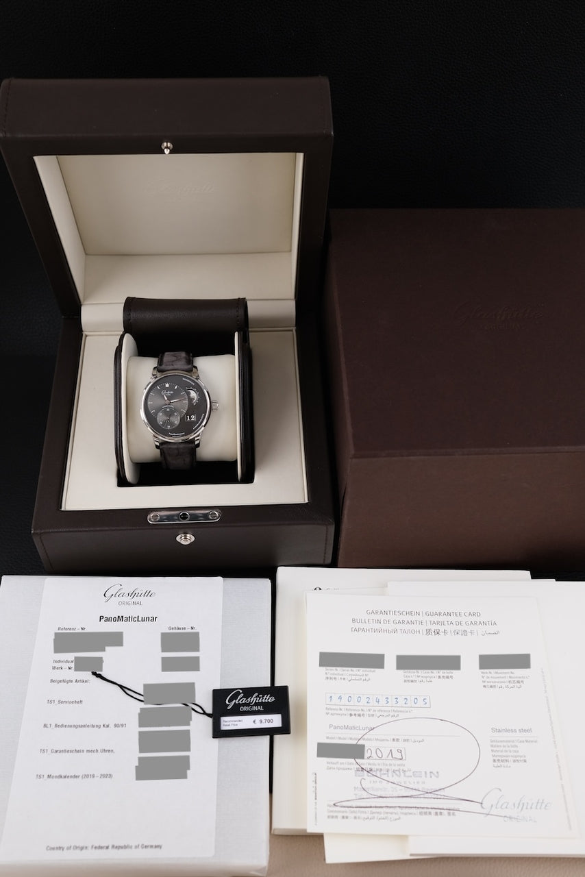 Glashütte PanoMatic Lunar 19002433205 - Papiere und oder Lieferumfang