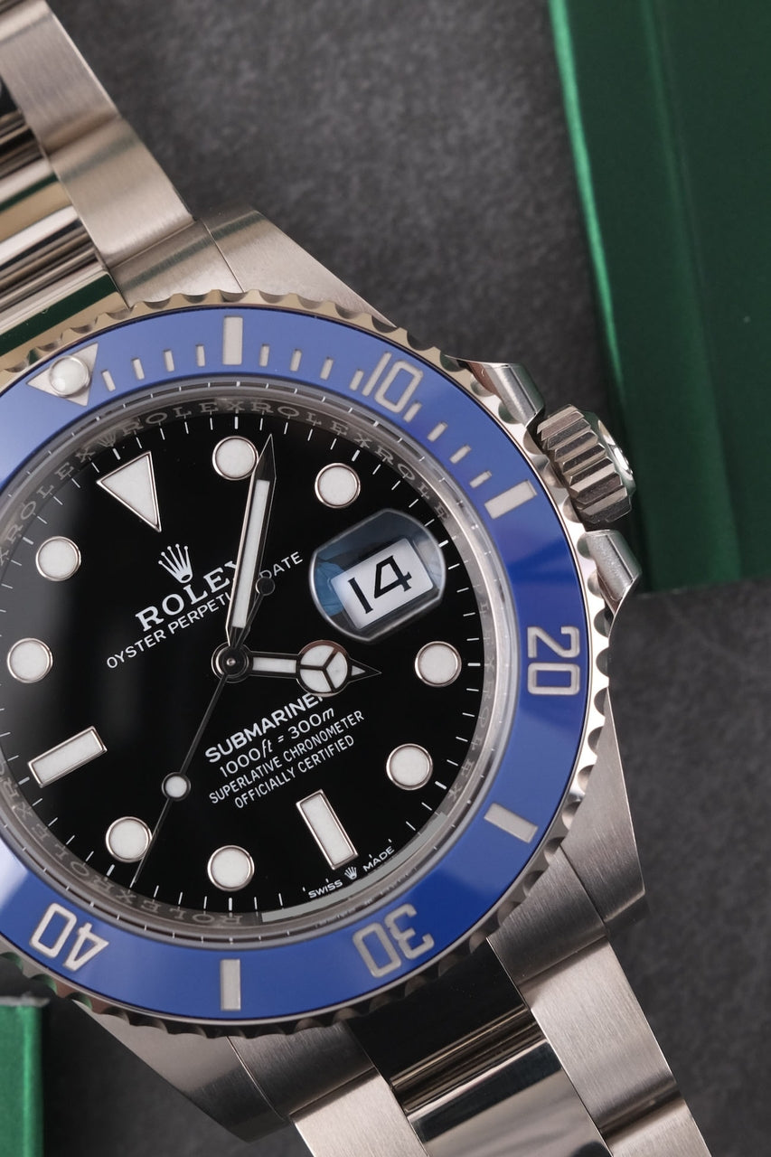 Rolex Submariner Date 126619LB - Detail view 4