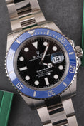 Bild in Galerie-Betrachter laden, Rolex Submariner Date 126619LB - Main product image
