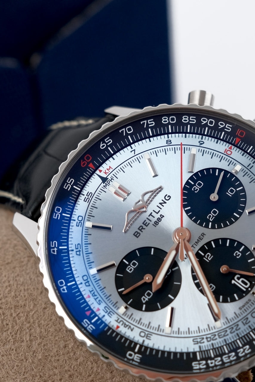 Breitling Navitimer 1 B01 Chronograph 43 AB0138241C1P1 - Detailansicht 3