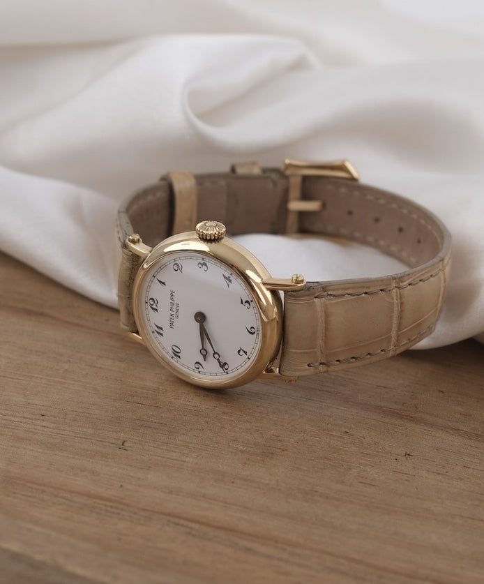 Patek Philippe Calatrava 4860 - Detailansicht 3