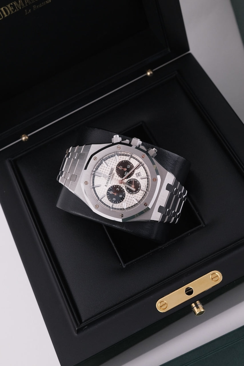 Audemars Piguet Royal Oak Chronograph 26331ST.OO.1220ST.03 - Detailansicht 1