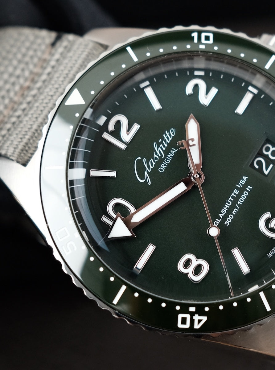 Glashütte SeaQ Panoramadatum 1-36-13-07-83-34 - Detail view 2