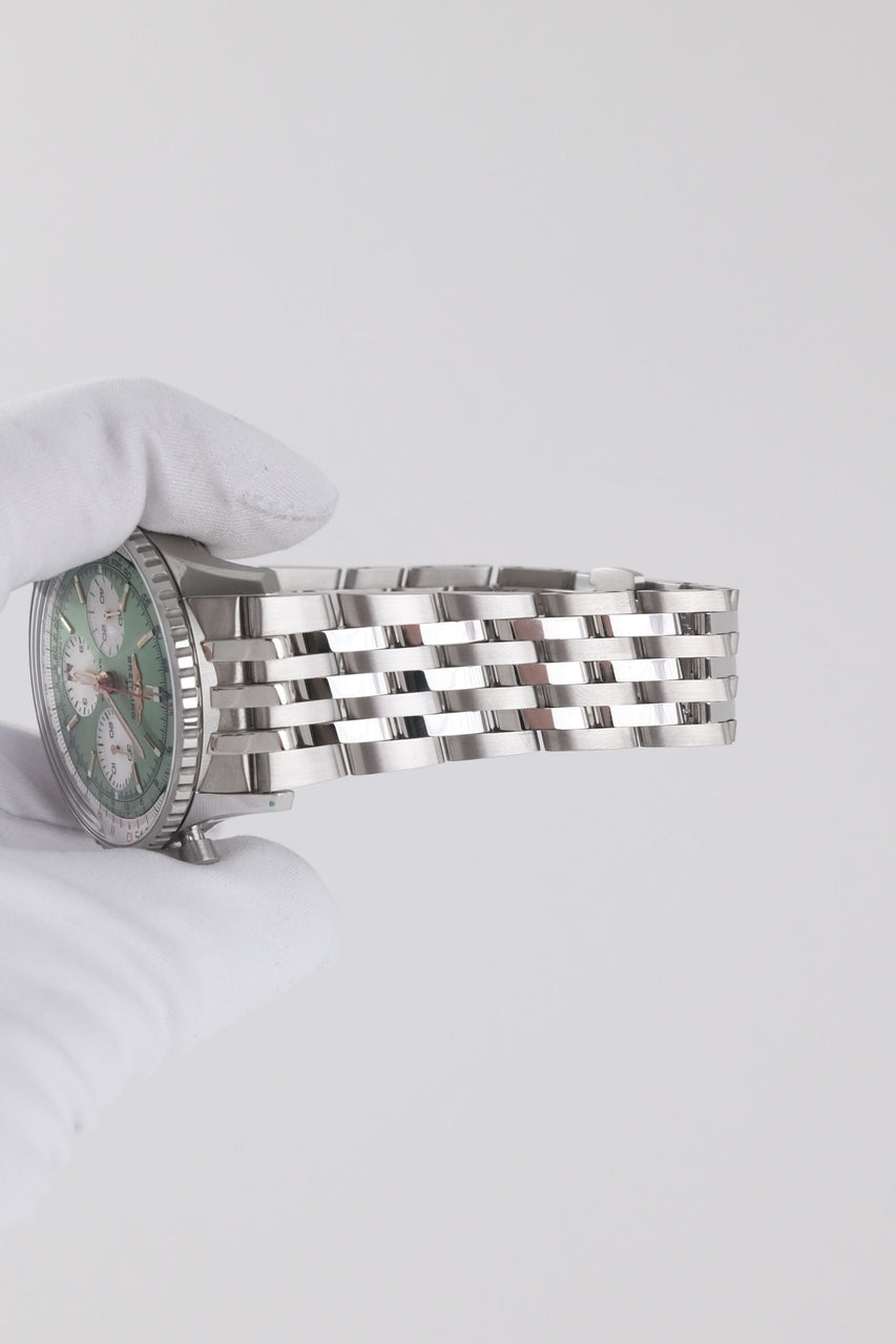 Breitling Navitimer 1 B01 AB0139211L1A1 - Detailansicht 10