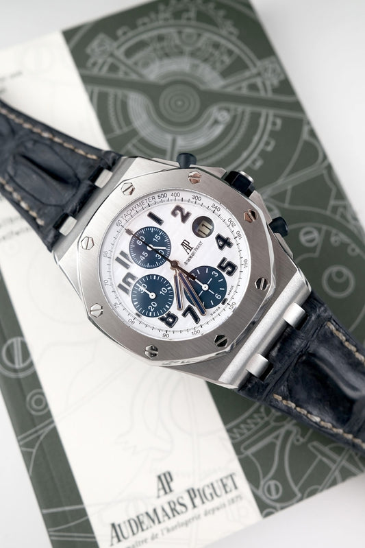 Audemars Piguet Royal Oak Offshore Navy Chronograph 26170ST.OO.D305CR.01 - Thumbnail