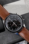 Bild in Galerie-Betrachter laden, Omega Speedmaster Moonwatch FOIS 31132403001001 - Detail view 1
