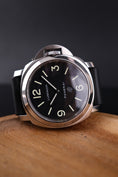 Bild in Galerie-Betrachter laden, Panerai Luminor Base Logo PAM01000 - Detailansicht 1
