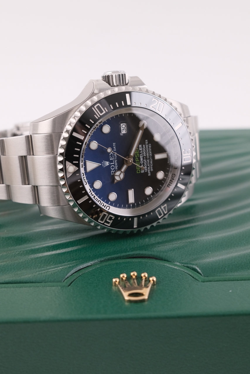 Rolex Sea-Dweller Deepsea Stickered 116660 - Vista detallada 9