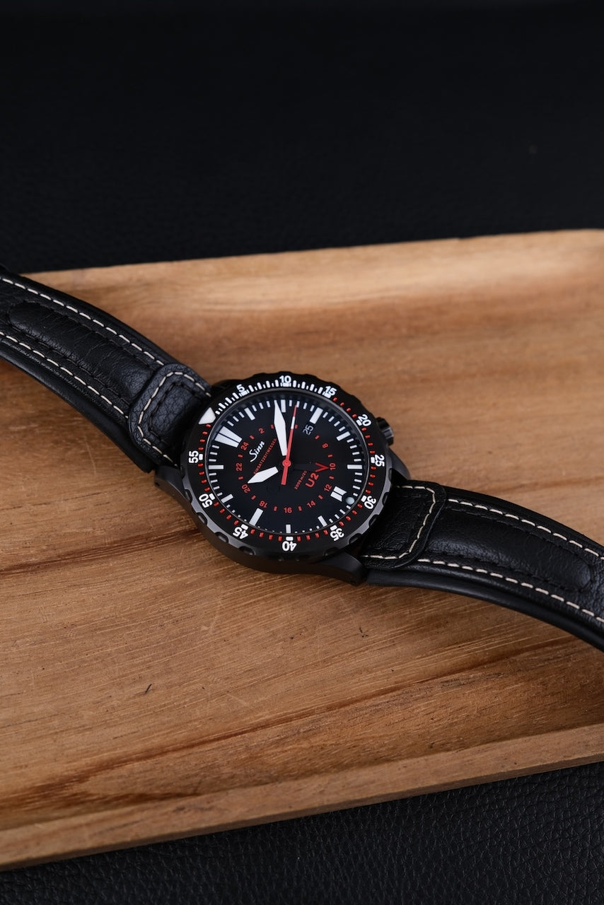 Sinn U2 S GMT 1020.020 - Detailansicht 1