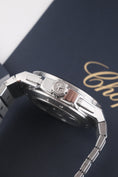 Bild in Galerie-Betrachter laden, Chopard Alpine Eagle XL Chrono 298609-3001 - Detail view 5
