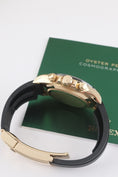 Carica l'immagine nel visualizzatore della galleria, Rolex Daytona 116518LN - Detail view 6
