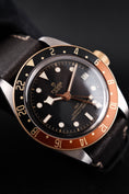 Bild in Galerie-Betrachter laden, Tudor Black Bay GMT 79833MN - Detailansicht 10
