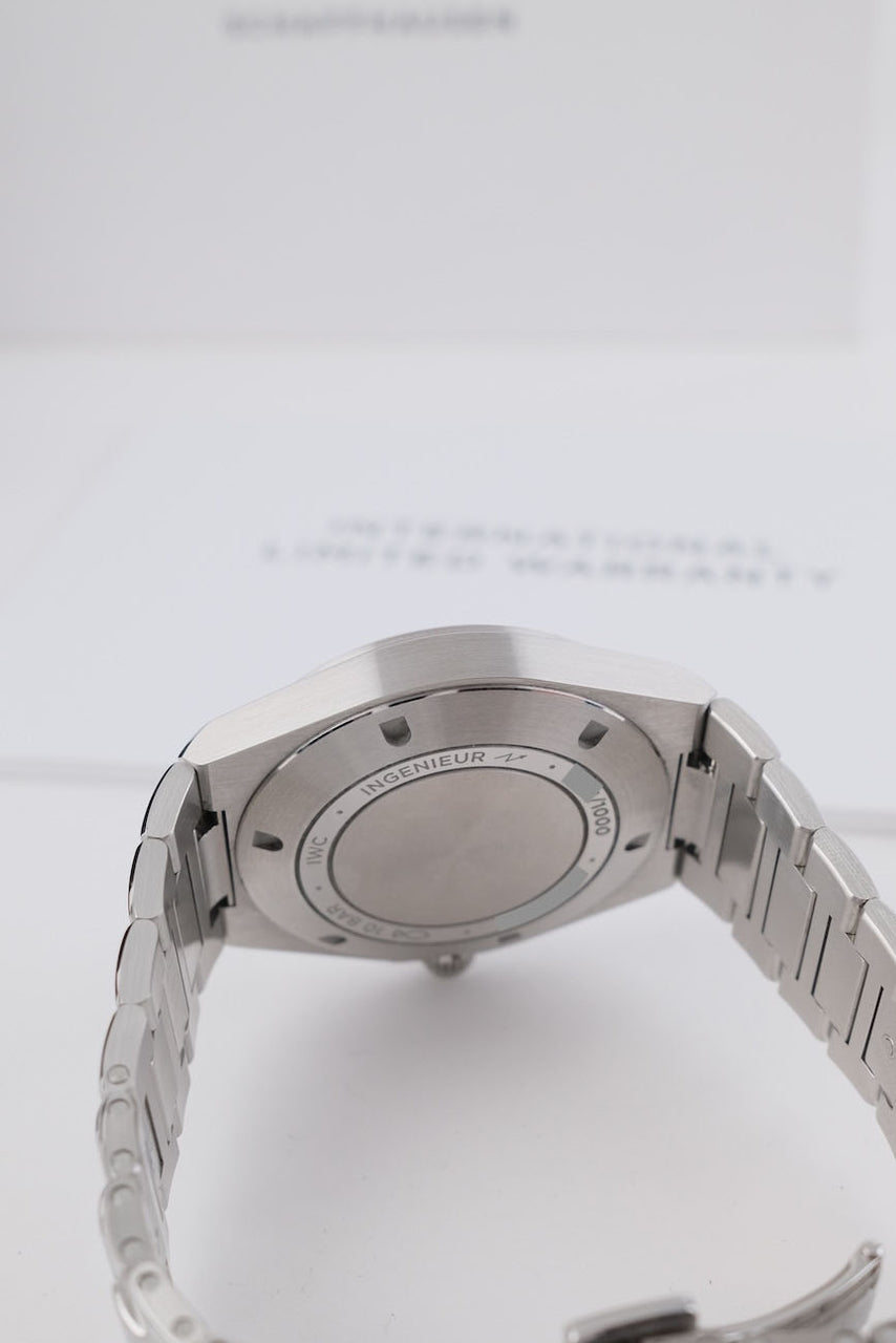 IWC Ingenieur Automatic 40 IW328908 - Detailansicht 8