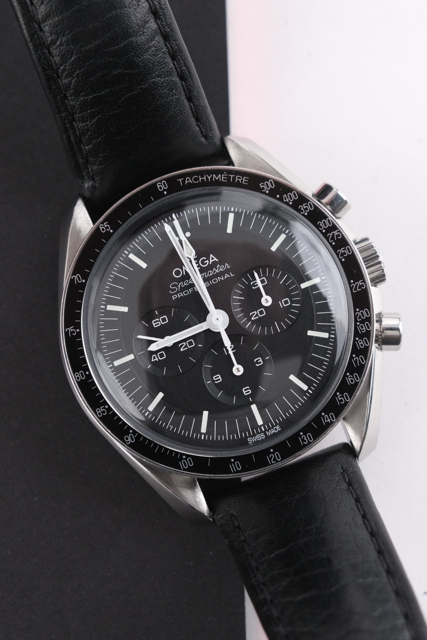 Omega Speedmaster Professional Moonwatch 31032425001001 - Main product image