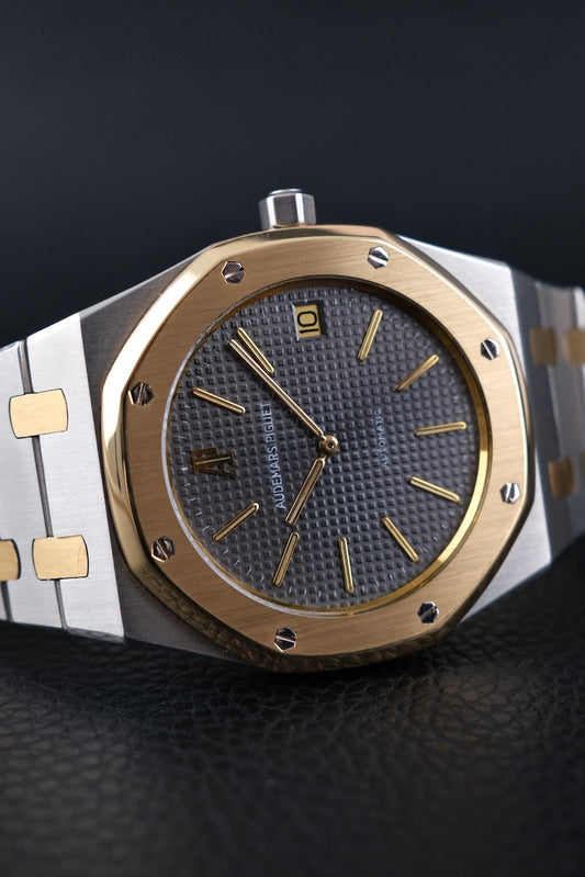 Audemars Piguet Royal Oak Jumbo 39mm 5402SA - Detailansicht 1