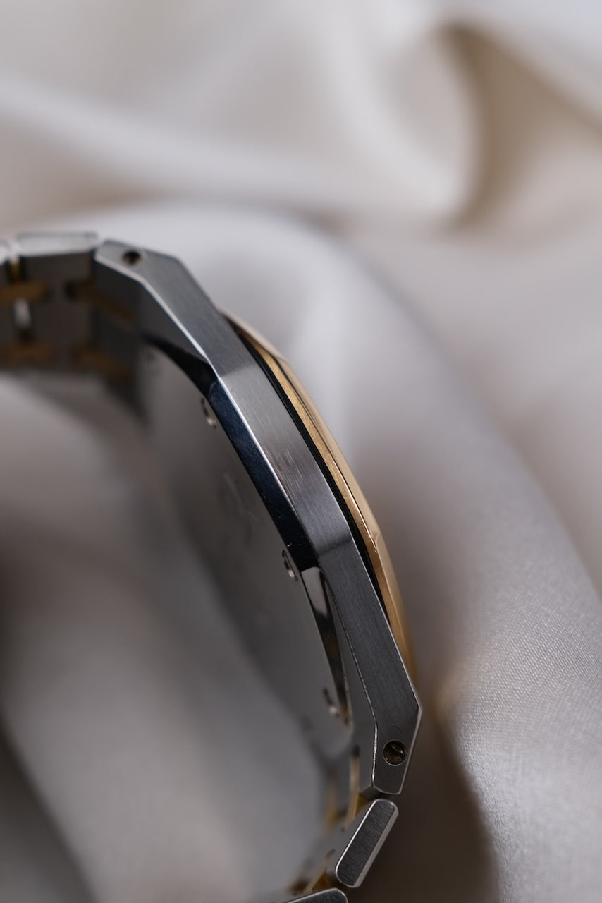 Audemars Piguet Royal Oak Jumbo 39mm 5402SA - Detailansicht 4