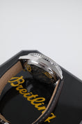 Carica l'immagine nel visualizzatore della galleria, Breitling Montbrillant A43030 - Detailansicht 6
