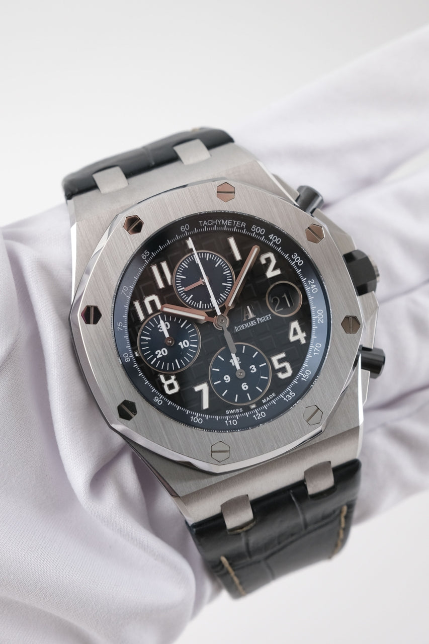 Audemars Piguet Royal Oak Offshore Chronograph 26470ST.OO.A028CR.01 - Detail view 5