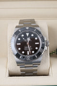 Load image into Gallery viewer, Rolex Submariner No Date 124060 - Detailed view 1
