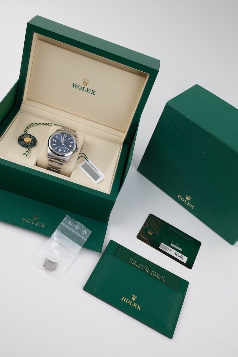 Rolex Oyster Perpetual 41 124300 - Papiere und oder Lieferumfang
