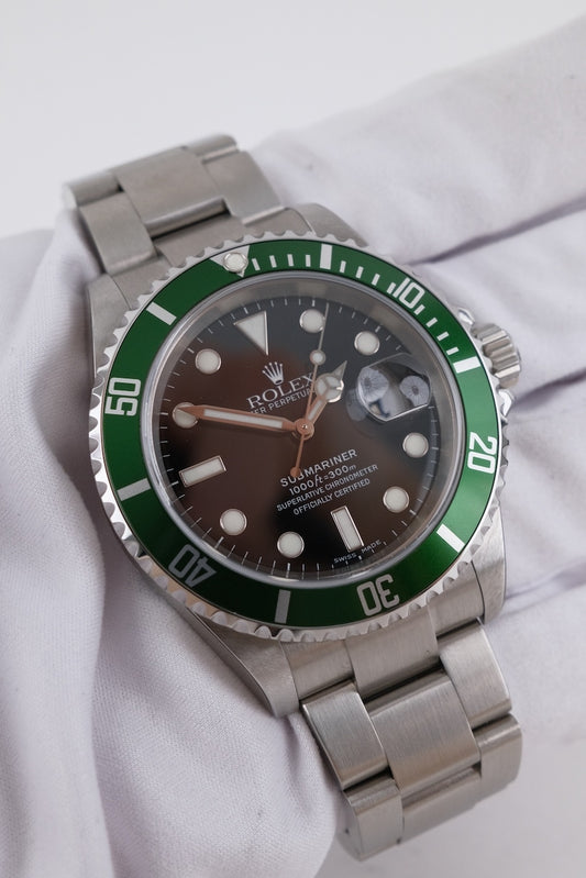 Rolex Submariner Date Kermit 16610LV - Main product image