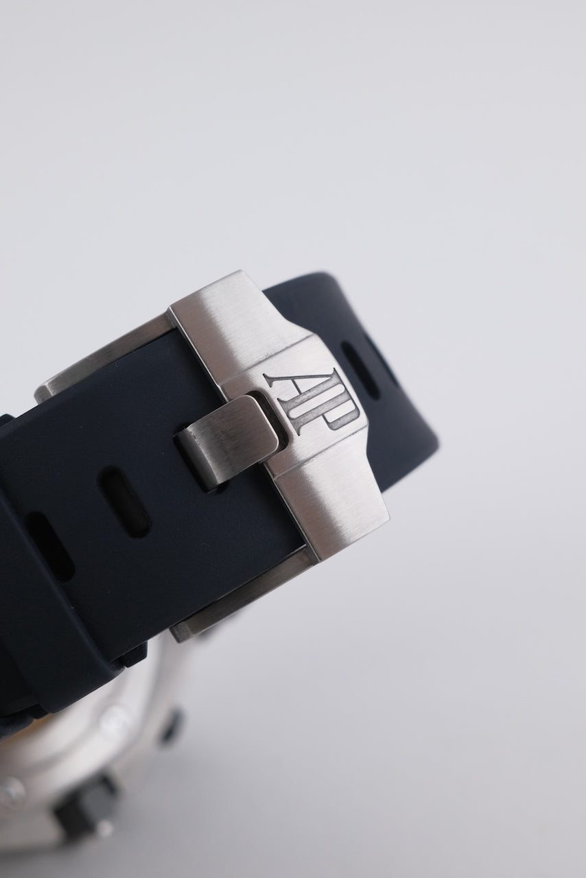 Audemars Piguet Royal Oak Offshore Chronograph 26470ST.OO.A027CA.01 - Detail view 9