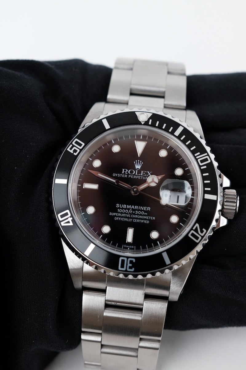 Rolex Submariner Date 16610 - Thumbnail