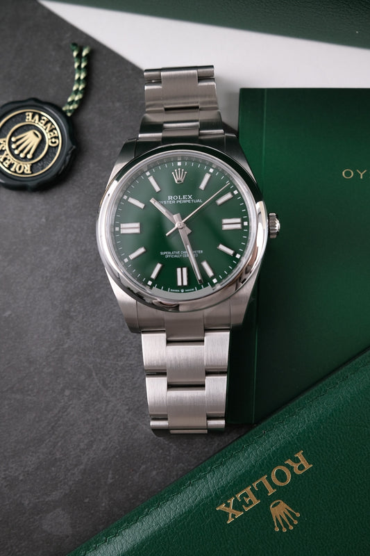 Rolex Oyster Perpetual 41 124300 - Thumbnail