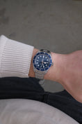 Cargar la imagen en la vista de la galería, Tudor Black Bay Fifty-Eight 79030B - Detail view 12
