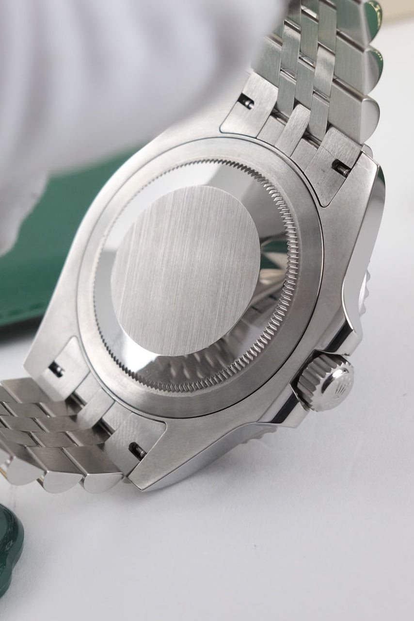 Rolex GMT-Master II 126710BLNR - Detailansicht 8