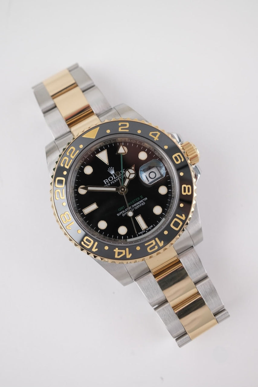 Rolex GMT-Master II 116713LN - Detail view 2