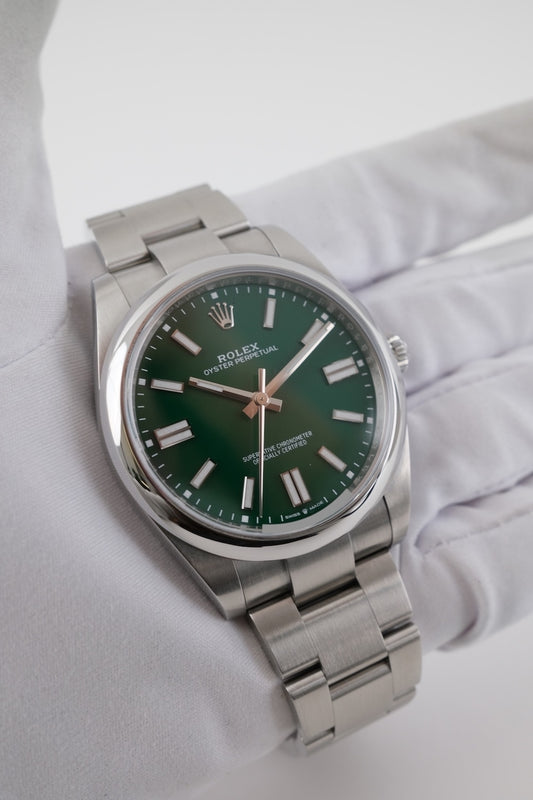 Rolex Oyster Perpetual 41 124300 - Detailansicht 1