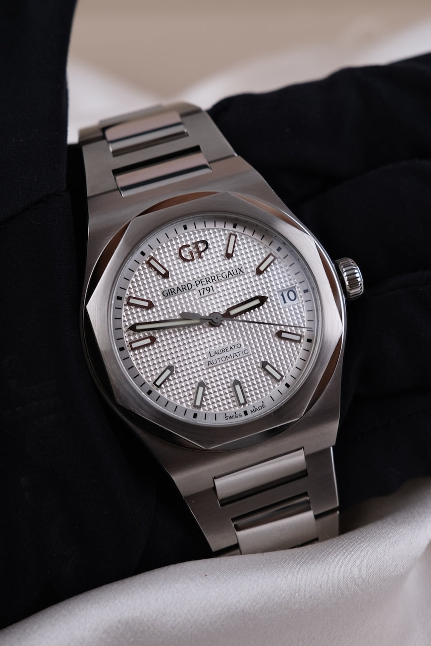 Girard Perregaux Laureato 81010-11-131-11A - Detailansicht 4