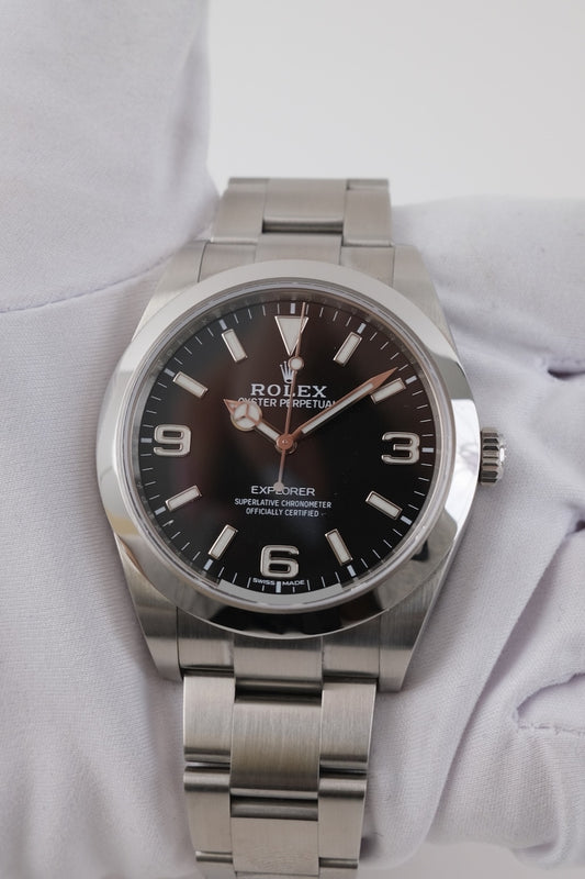 Rolex Explorer 214270 - Thumbnail