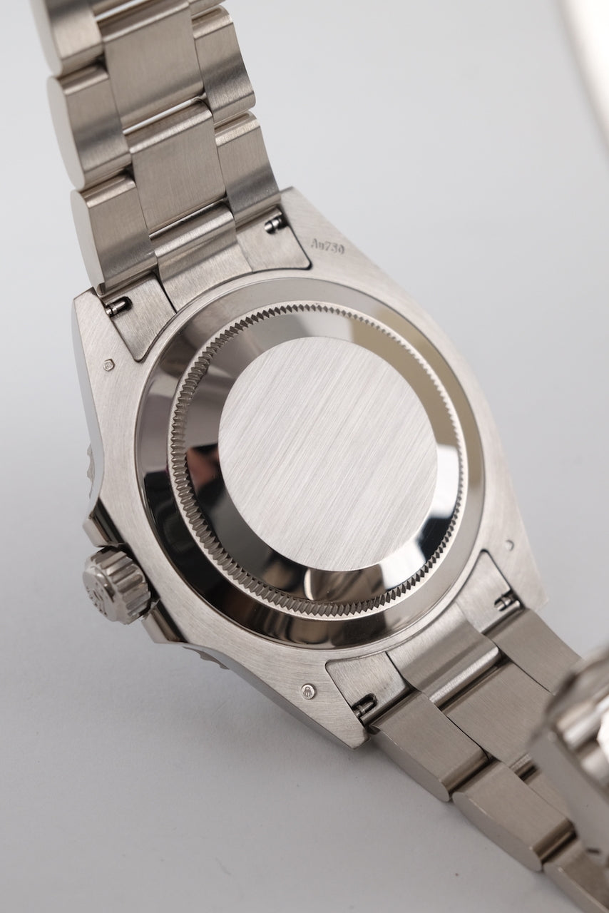 Rolex Submariner Date 126619LB - Detail view 11