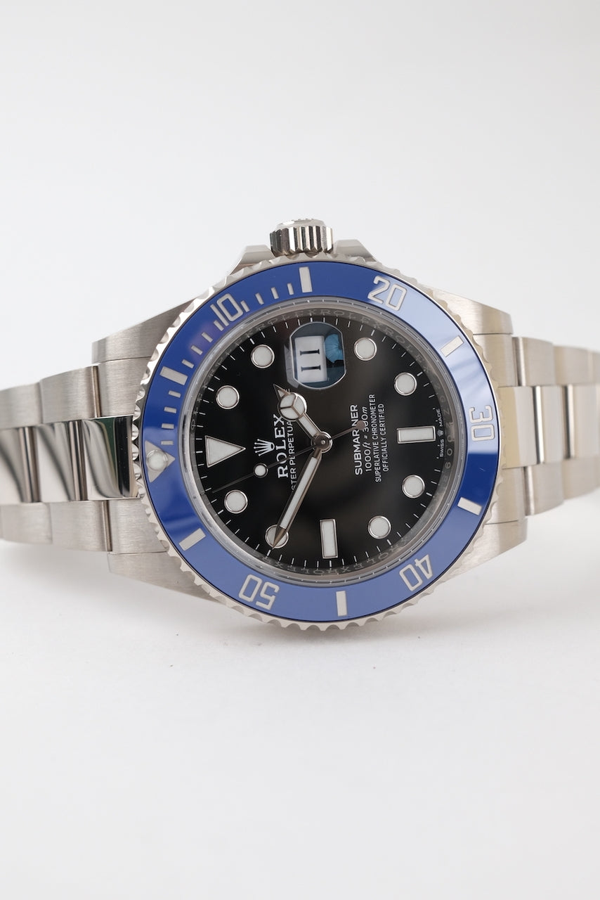 Rolex Submariner Date 126619LB - Detail view 5