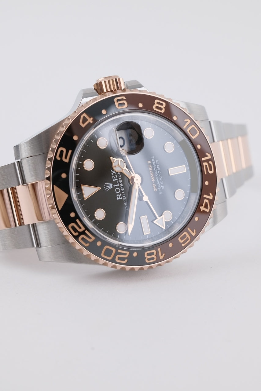 Rolex GMT-Master II  126711CHNR - Detail view 2