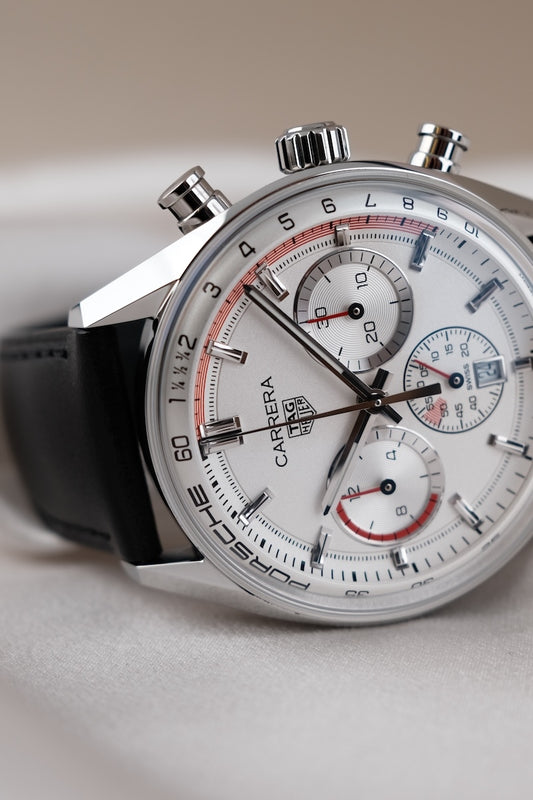 Tag Heuer Carrera Porsche CBS2011 - Detailansicht 1