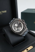Cargar la imagen en la vista de la galería, Audemars Piguet Royal Oak Offshore 26470IO.OO.A006CA.01 - Detailansicht 3
