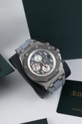 Cargar la imagen en la vista de la galería, Audemars Piguet Royal Oak Offshore 26470IO.OO.A006CA.01 - Thumbnail
