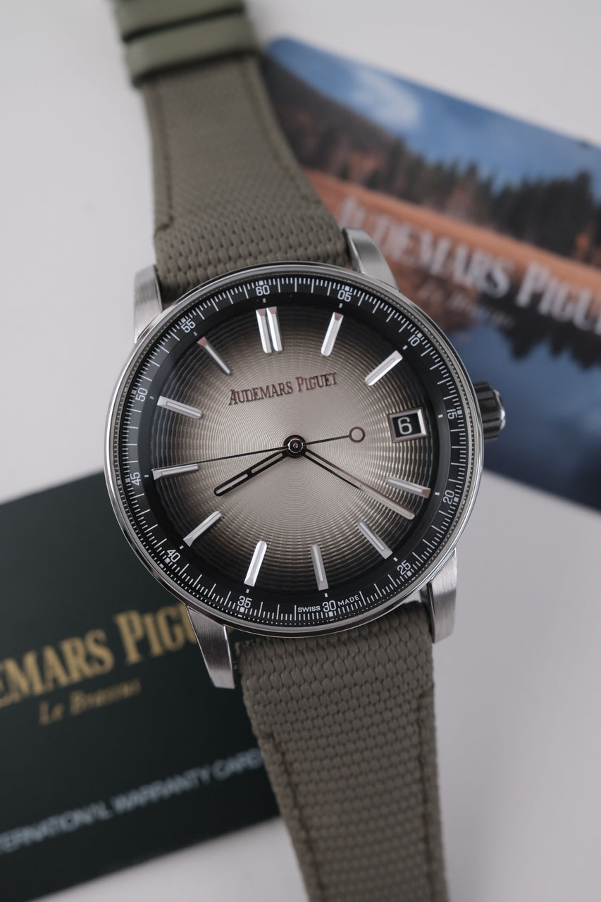 Audemars Piguet Code 11.59 15210QT - Detail view 1