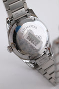Load image into Gallery viewer, Omega Railmaster 22010382001002 - Detail view 11
