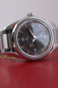 Load image into Gallery viewer, Omega Railmaster 22010382001002 - Detail view 1
