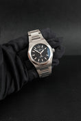 Bild in Galerie-Betrachter laden, Girard Perregaux Laureato 81010-11-634-11A - Detail view 4
