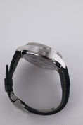 Bild in Galerie-Betrachter laden, IWC Big Pilot IW503605 - Detail view 7
