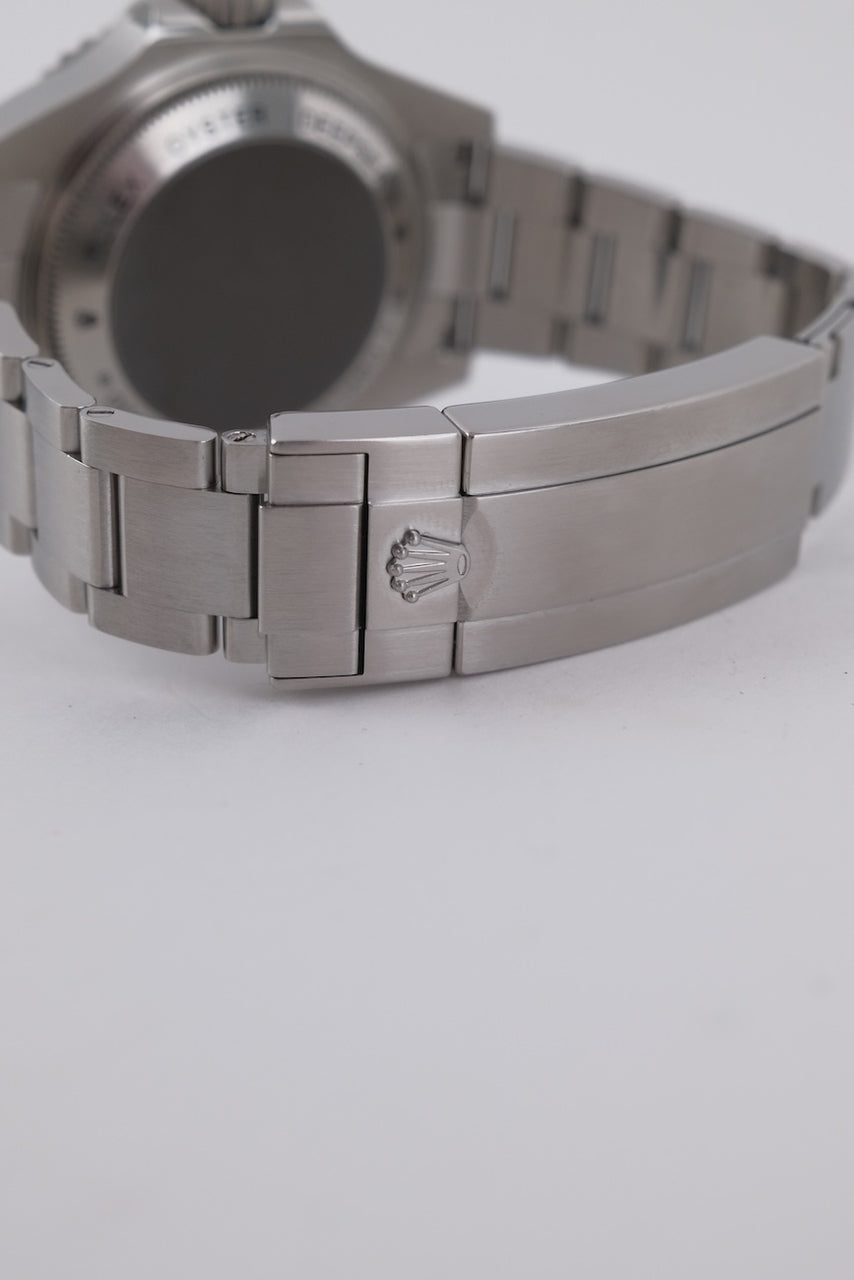 Rolex Sea-Dweller Deepsea 116660 - Detail view 3