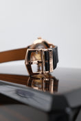 Load image into Gallery viewer, Patek Philippe Calatrava 5524R-001 - Detailansicht 9
