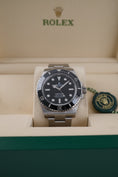 Load image into Gallery viewer, Rolex Submariner No Date 124060 - Detail view 2
